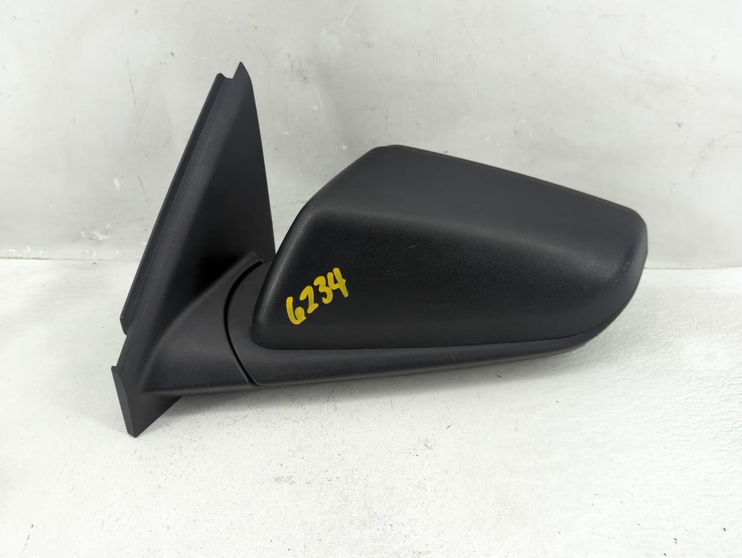 2020 Chevrolet Equinox Driver Side View Mirror - Left Door Mirror OEM Used - Oemusedautoparts1.com