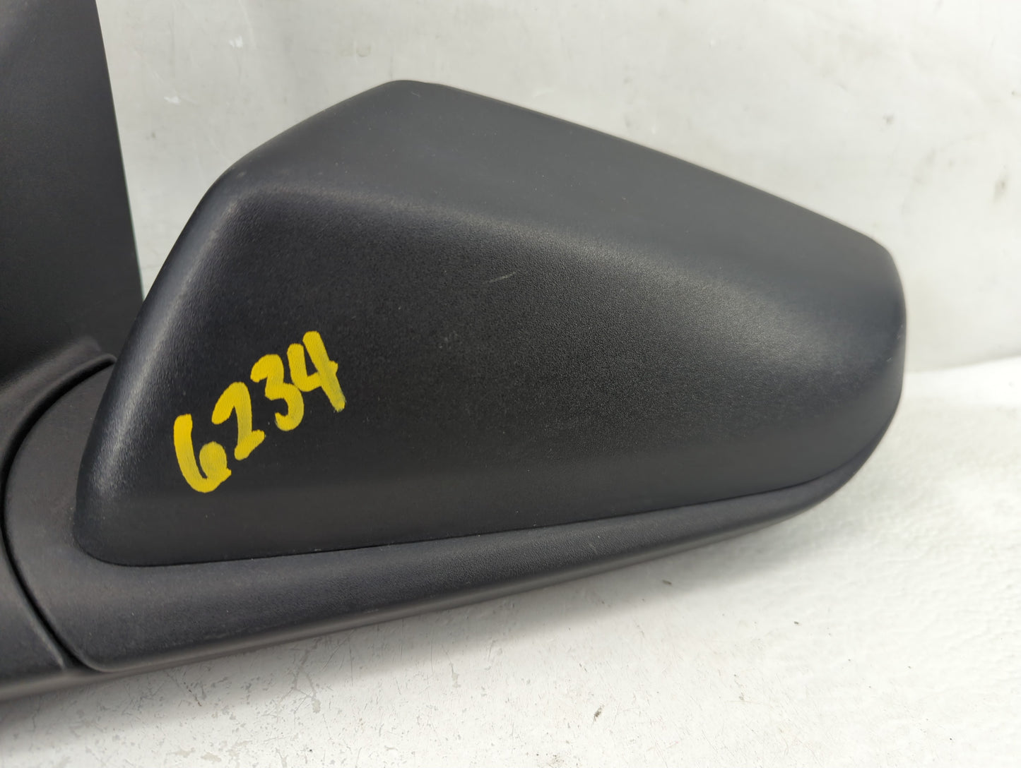 2020 Chevrolet Equinox Driver Side View Mirror - Left Door Mirror OEM Used - Oemusedautoparts1.com