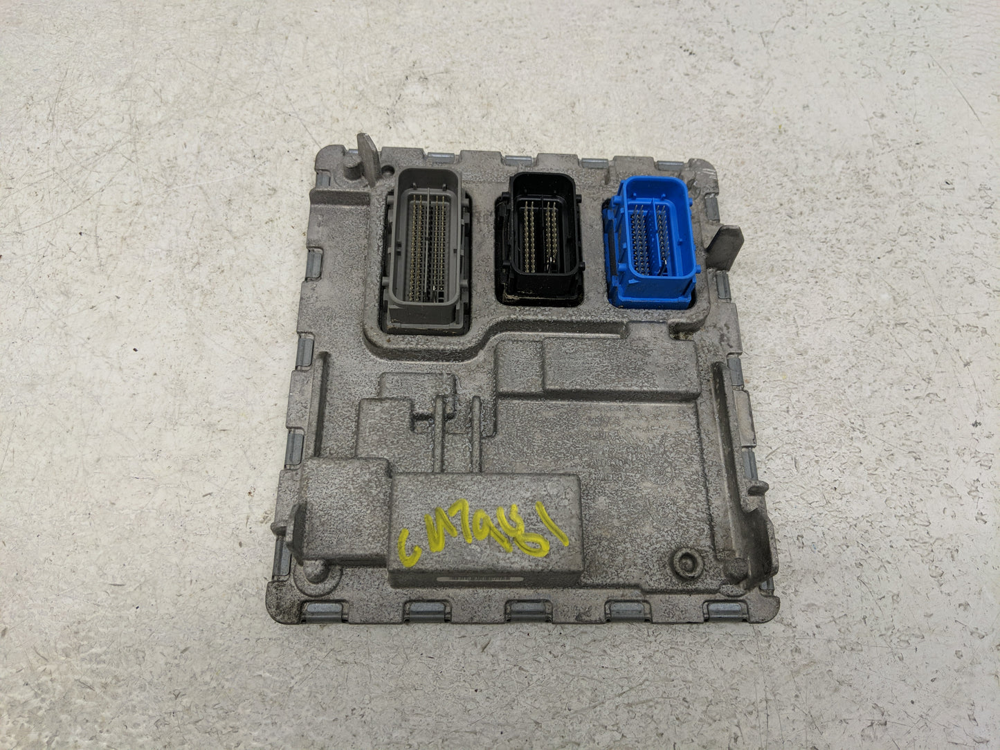 2018-2020 Chevrolet Equinox PCM Engine Control Computer ECU ECM PCU OEM P/N:116833270 12710140 Fits OEM Used Auto Parts - Oe