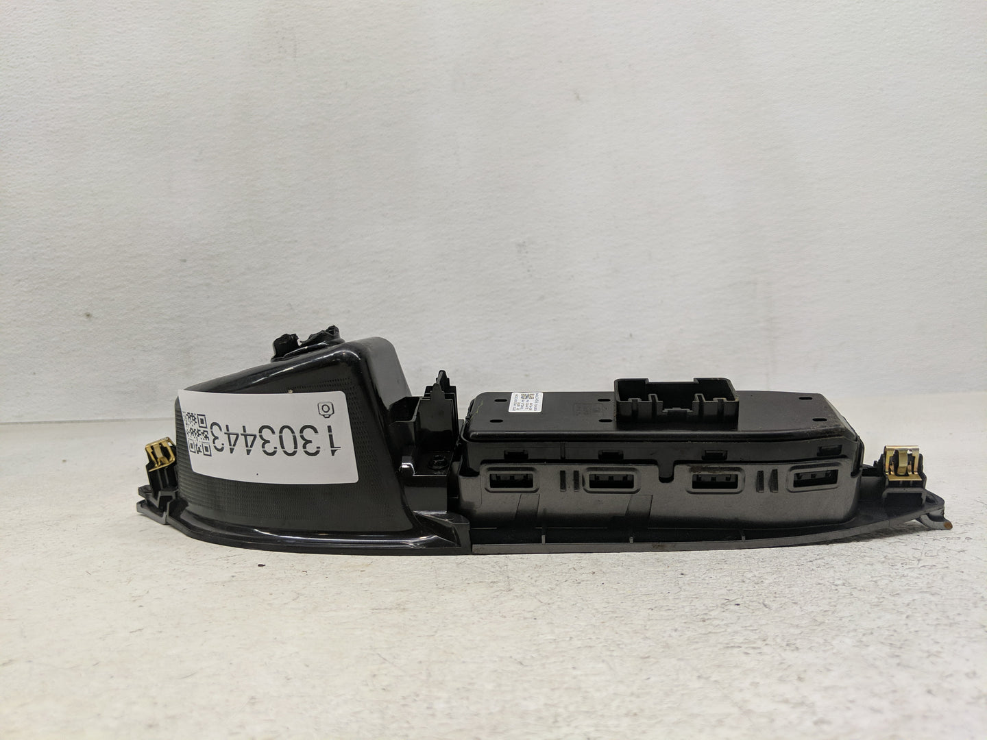 2018-2022 Chevrolet Equinox Master Power Window Switch Replacement Driver Side Left P/N:23308155 84513464 Fits OEM Used Auto