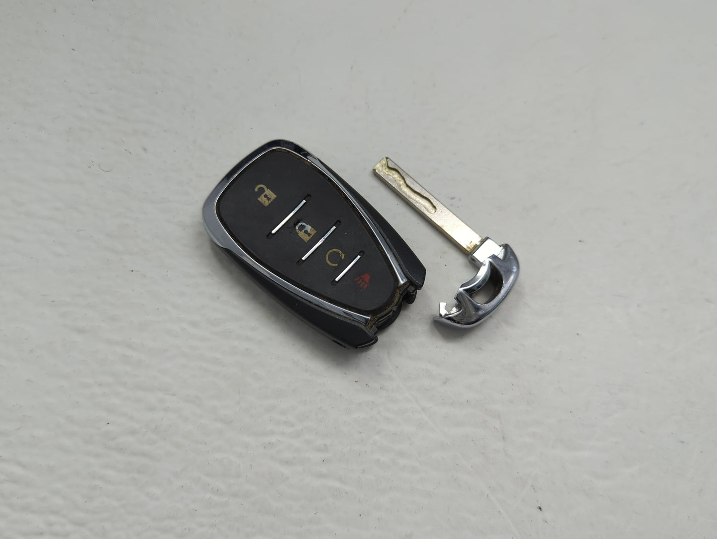 Chevrolet Equinox Keyless Entry Remote Fob HYQ4AA 4 buttons - Oemusedautoparts1.com