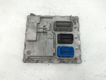 compare product 2020-2022 Chevrolet Equinox PCM Engine Control Computer ECU ECM PCU OEM P/N:039045703 12702989 Fits Fits 2020 2021 2022 OEM Used Auto Parts