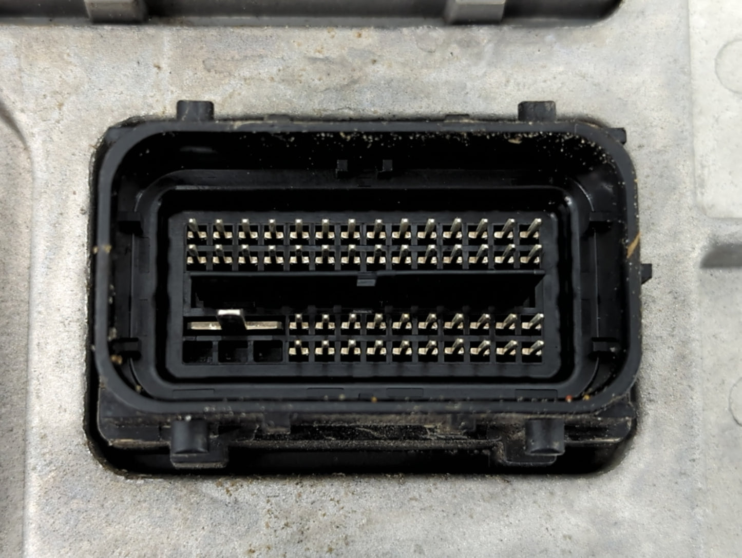 2020-2022 Chevrolet Equinox PCM Engine Control Computer ECU ECM PCU OEM P/N:039045703 12702989 Fits Fits 2020 2021 2022 OEM 