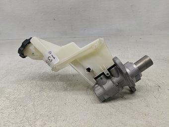 compare product 2018-2022 Chevrolet Equinox Brake Master Cylinder 1312099