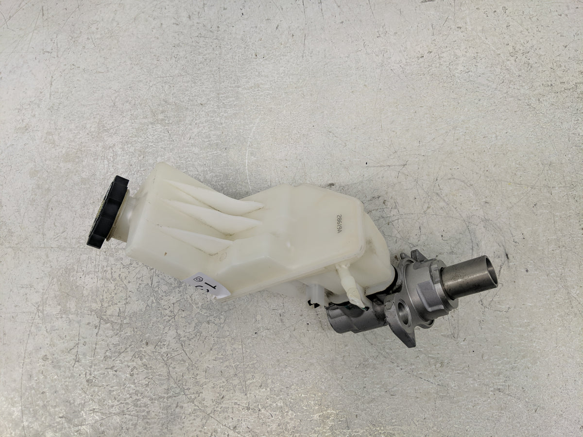 2018-2022 Chevrolet Equinox Brake Master Cylinder 1312099 - Oemusedautoparts1.com