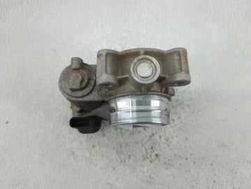 2018-2022 Chevrolet Equinox Throttle Body Fits Fits 2016 2017 2018 2019 2020 2021 2022 OEM Used Auto Parts