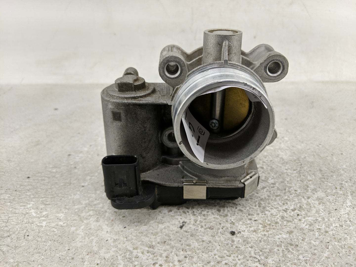 2018-2022 Chevrolet Equinox Throttle Body P/N:12671379AA Fits Fits 2016 2017 2018 2019 2020 2021 2022 OEM Used Auto Parts - 