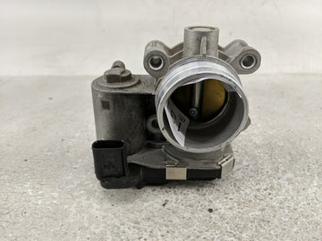 2018-2022 Chevrolet Equinox Throttle Body P/N:12671379AA Fits Fits 2016 2017 2018 2019 2020 2021 2022 OEM Used Auto Parts - 