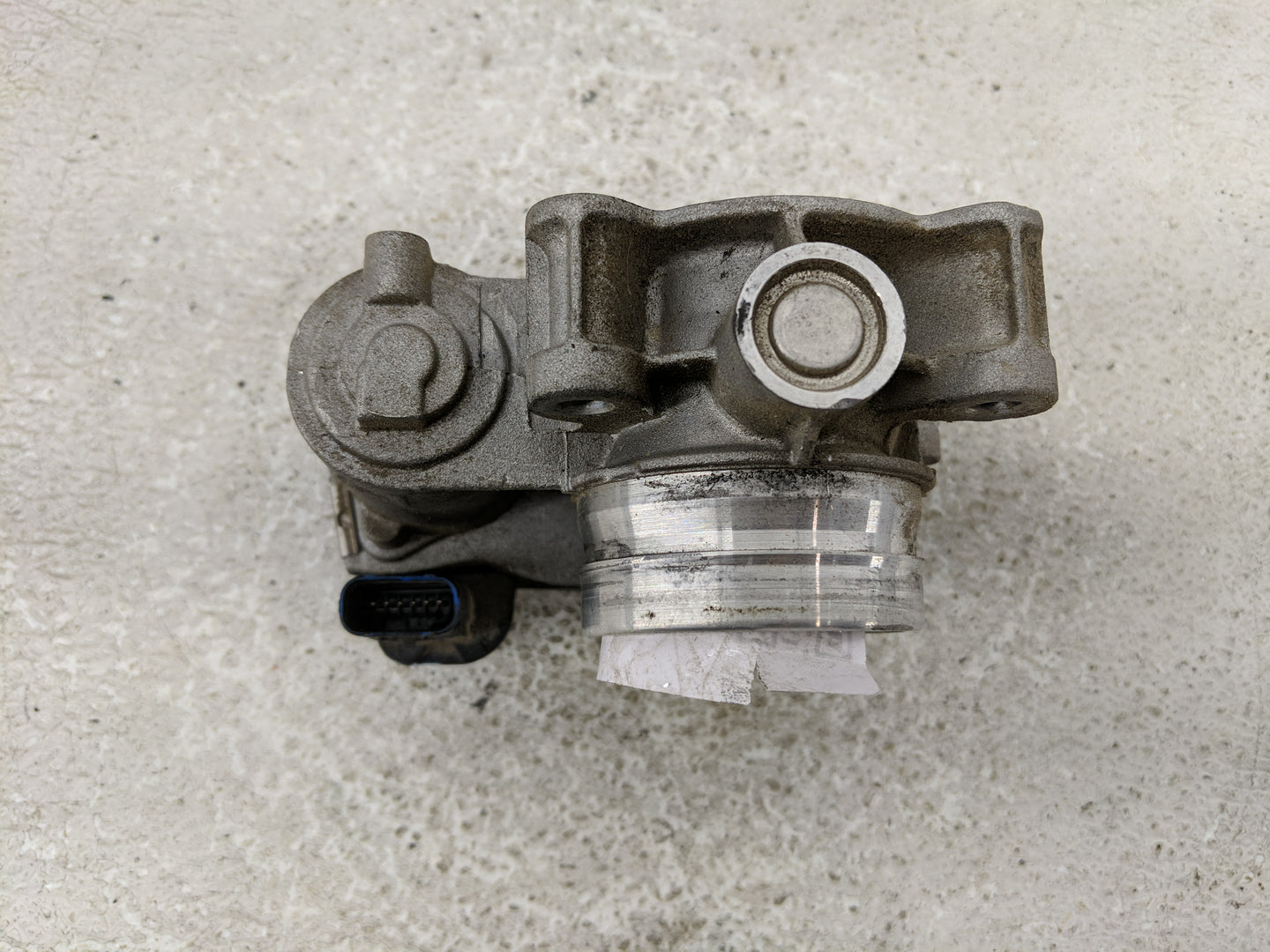 2018-2022 Chevrolet Equinox Throttle Body P/N:12671379AA Fits Fits 2016 2017 2018 2019 2020 2021 2022 OEM Used Auto Parts - 