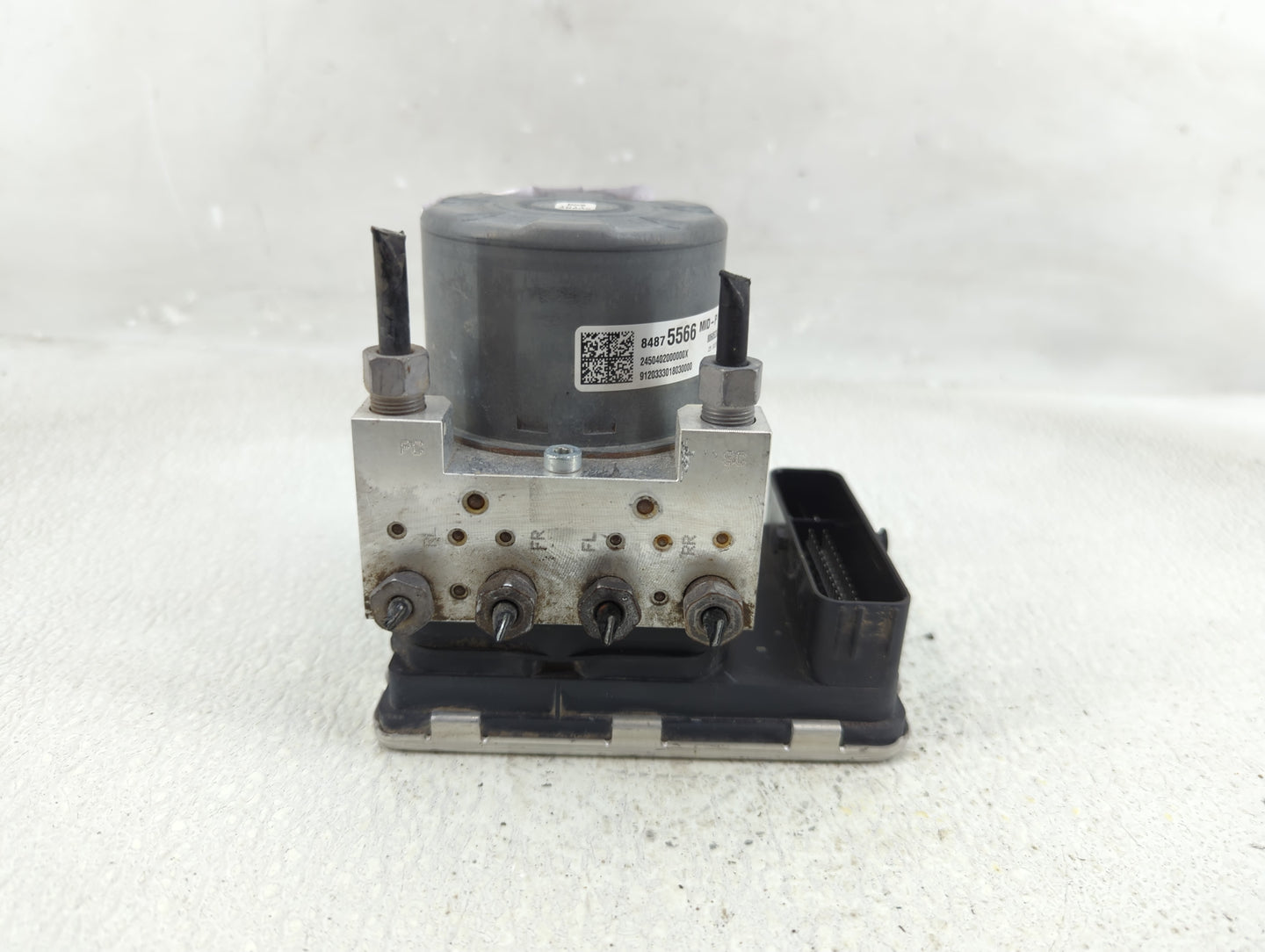 2020-2022 Chevrolet Equinox ABS Pump Control Module Replacement P/N:84875566 Fits Fits 2020 2021 2022 OEM Used Auto Parts - 