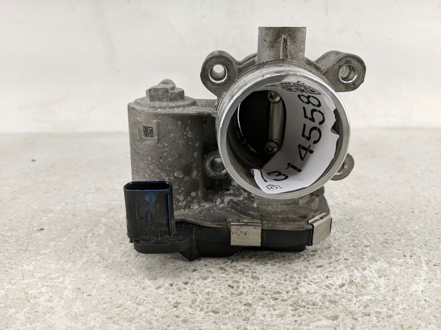2018-2022 Chevrolet Equinox Throttle Body P/N:12671379AA Fits Fits 2016 2017 2018 2019 2020 2021 2022 OEM Used Auto Parts - 