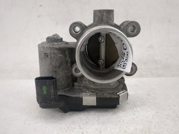 2018-2022 Chevrolet Equinox Throttle Body P/N:12671379AA Fits Fits 2016 2017 2018 2019 2020 2021 2022 OEM Used Auto Parts - 