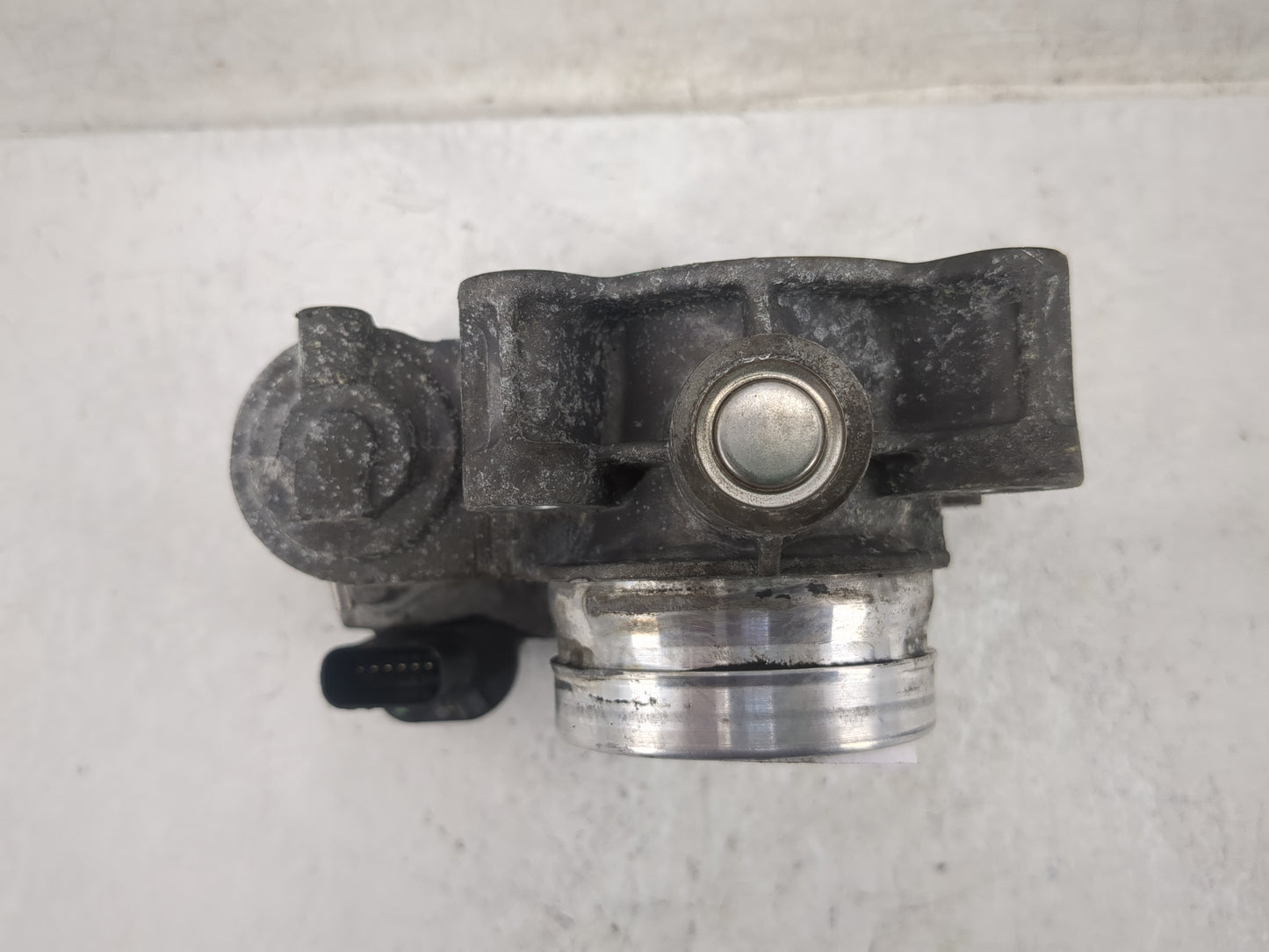 2018-2022 Chevrolet Equinox Throttle Body P/N:12671379AA Fits Fits 2016 2017 2018 2019 2020 2021 2022 OEM Used Auto Parts - 