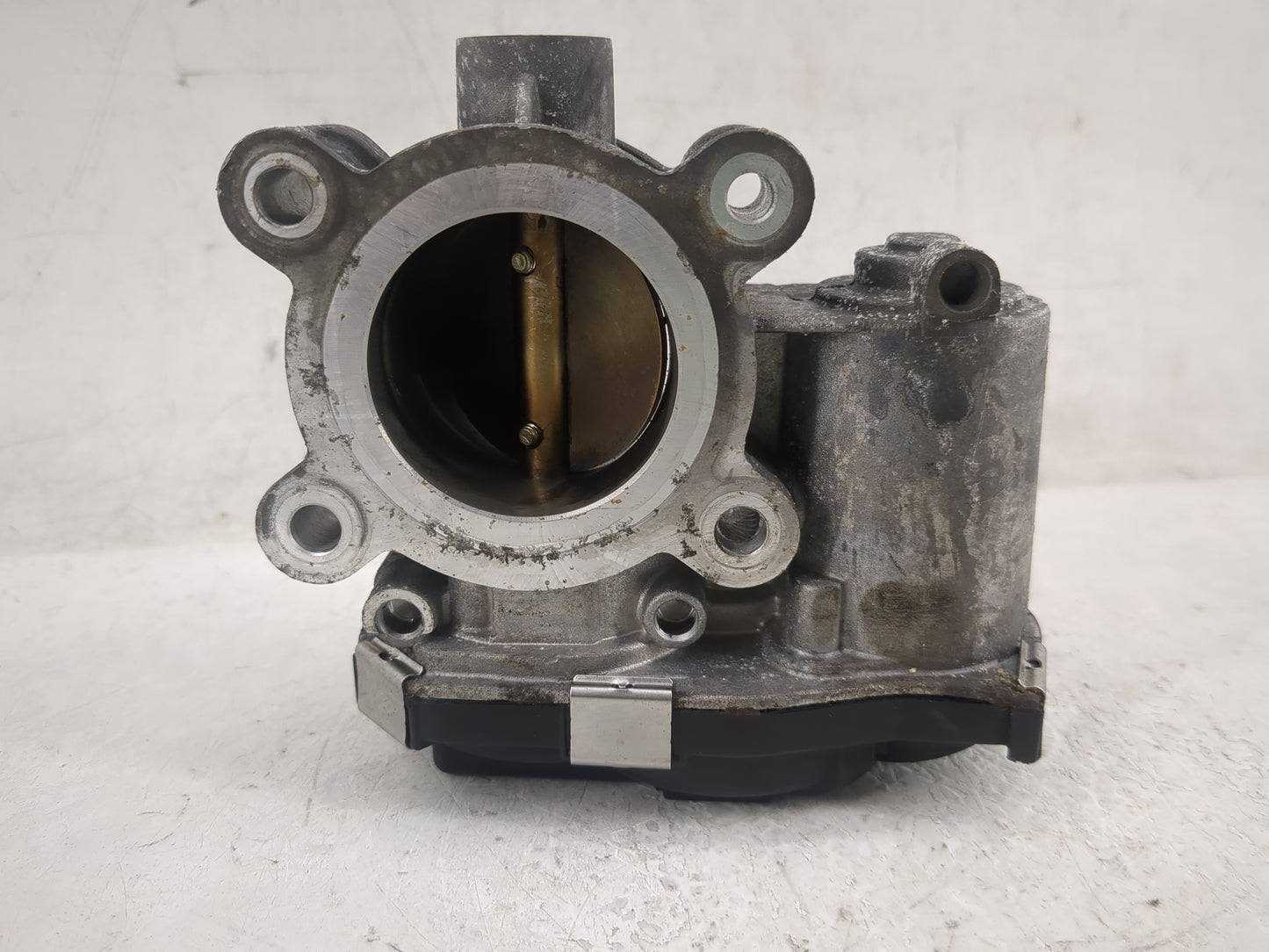2018-2022 Chevrolet Equinox Throttle Body P/N:12671379AA Fits Fits 2016 2017 2018 2019 2020 2021 2022 OEM Used Auto Parts - 