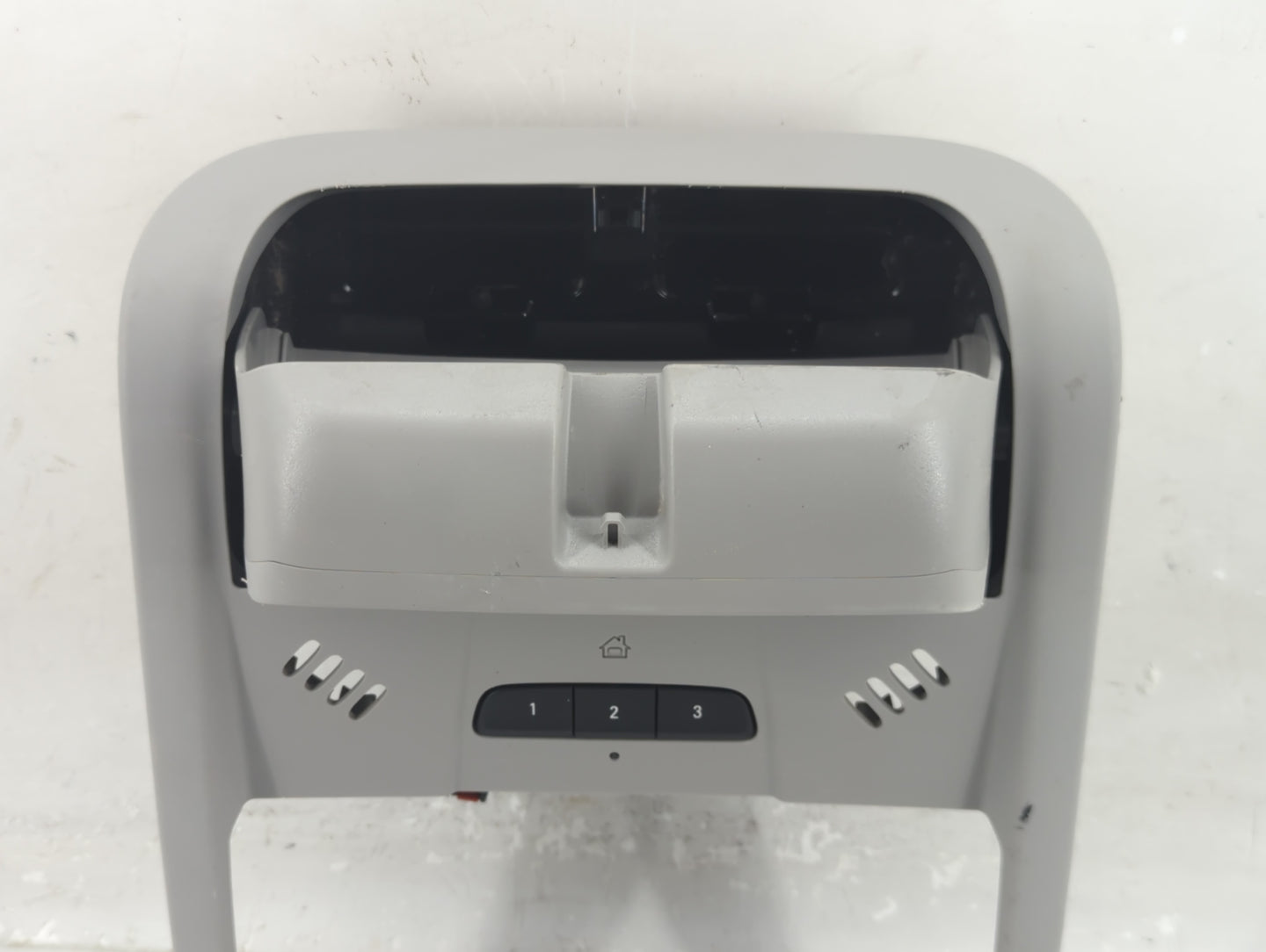 2018-2022 Chevrolet Equinox Overhead Roof Console 1322000 - Oemusedautoparts1.com