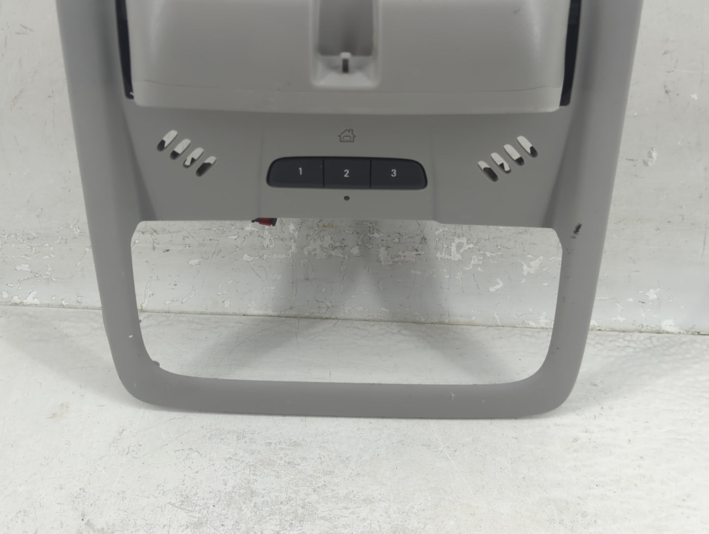 2020 Chevrolet Equinox Overhead Roof Console - Oemusedautoparts1.com
