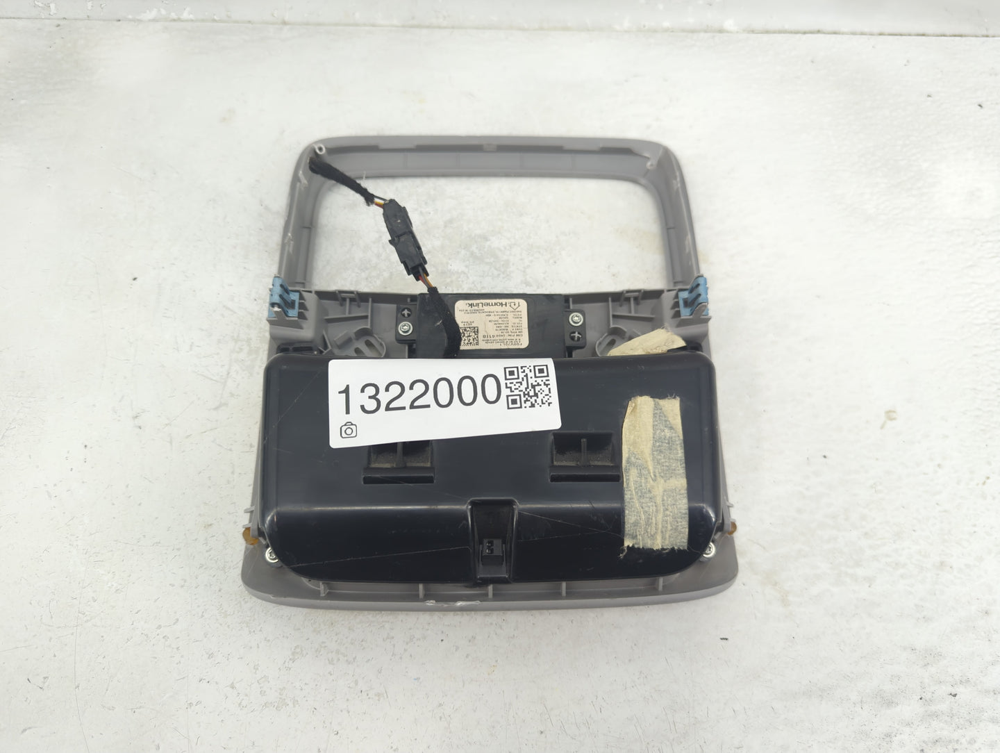 2018-2022 Chevrolet Equinox Overhead Roof Console 1322000 - Oemusedautoparts1.com