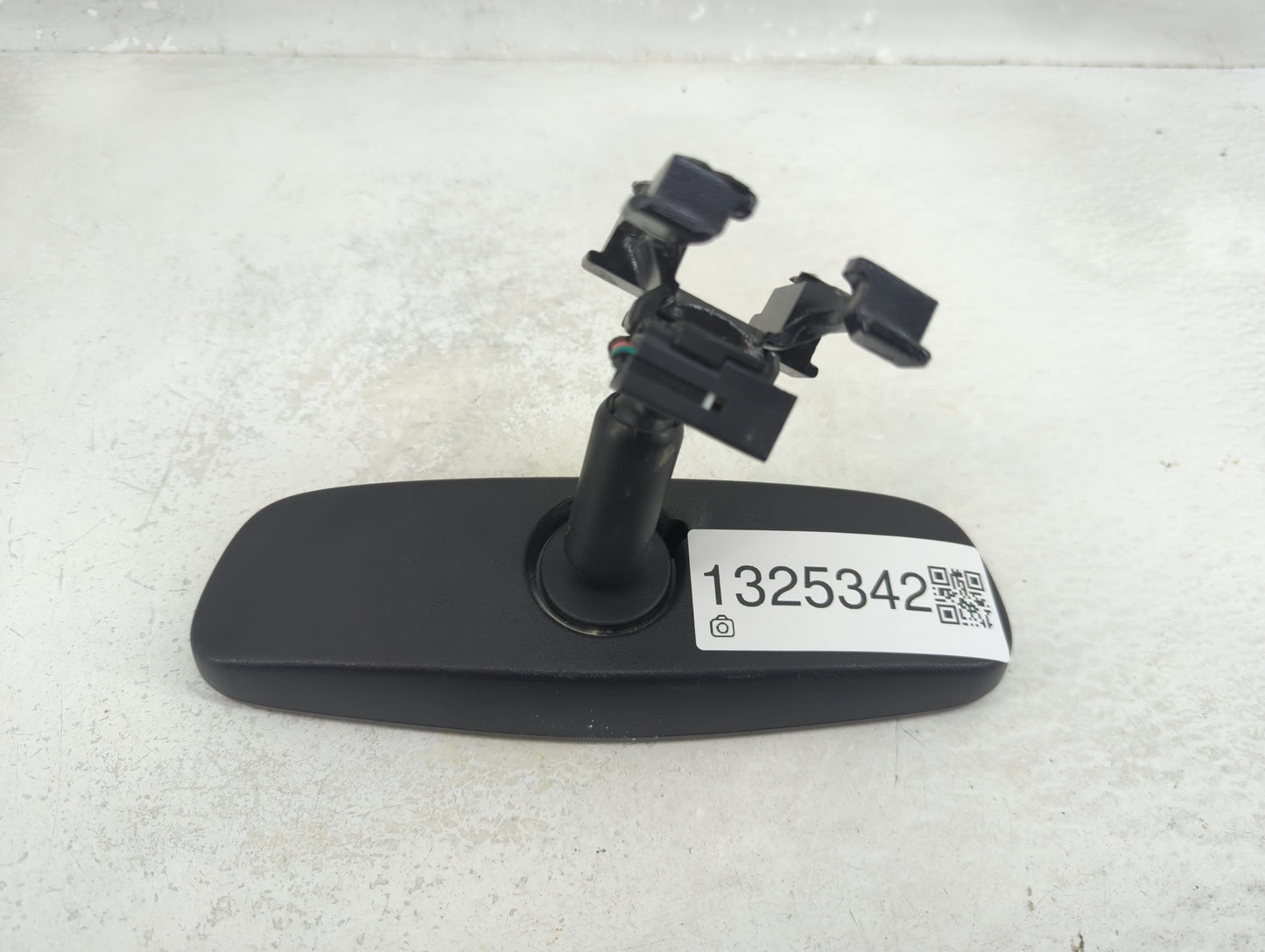 2018-2022 Chevrolet Equinox Interior Rear View Mirror Replacement OEM Fits OEM Used Auto Parts - Oemusedautoparts1.com