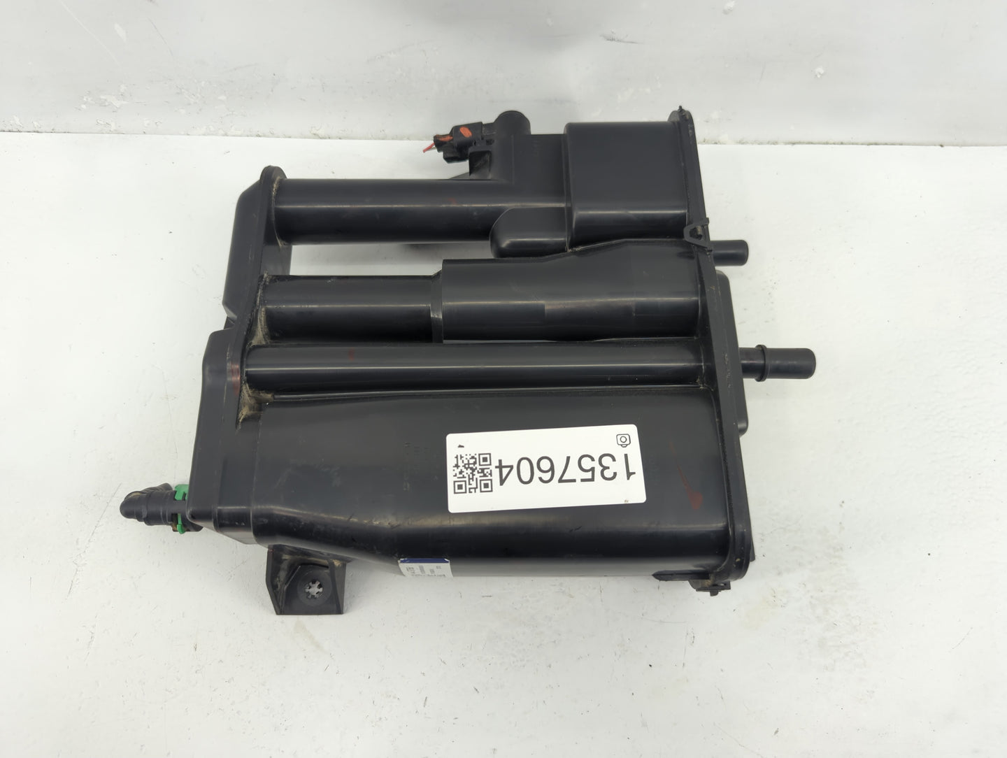 2020 Chevrolet Equinox Fuel Vapor Charcoal Canister 1357604 - Oemusedautoparts1.com