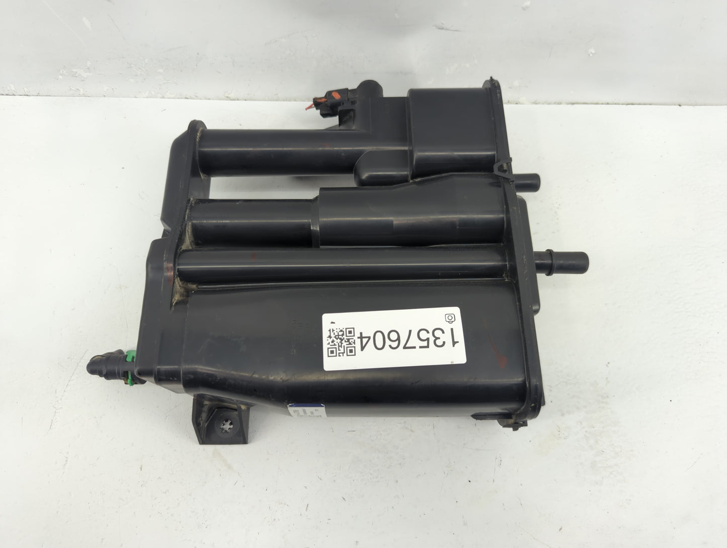 2020 Chevrolet Equinox Fuel Vapor Charcoal Canister - Oemusedautoparts1.com