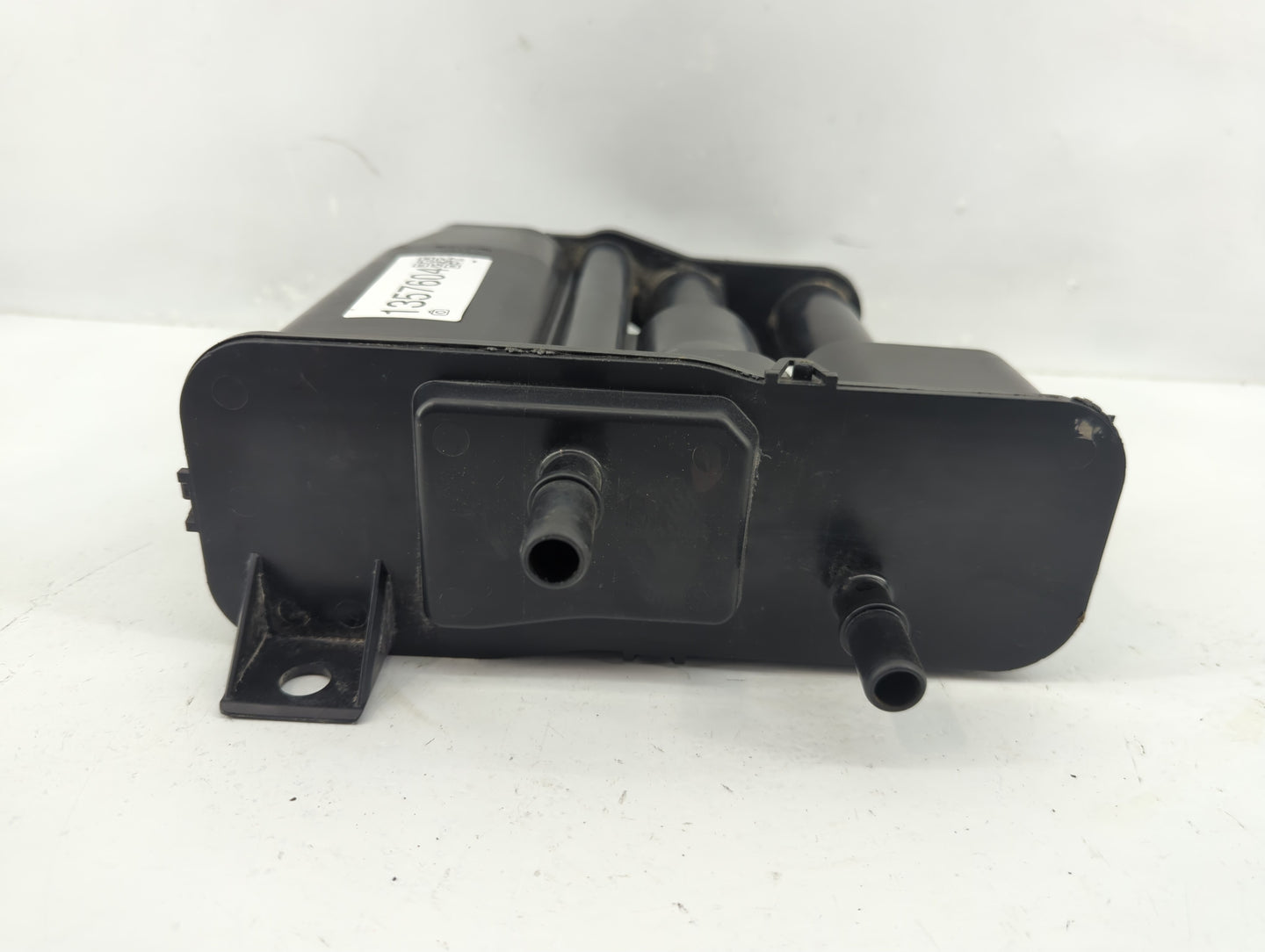 2020 Chevrolet Equinox Fuel Vapor Charcoal Canister 1357604 - Oemusedautoparts1.com