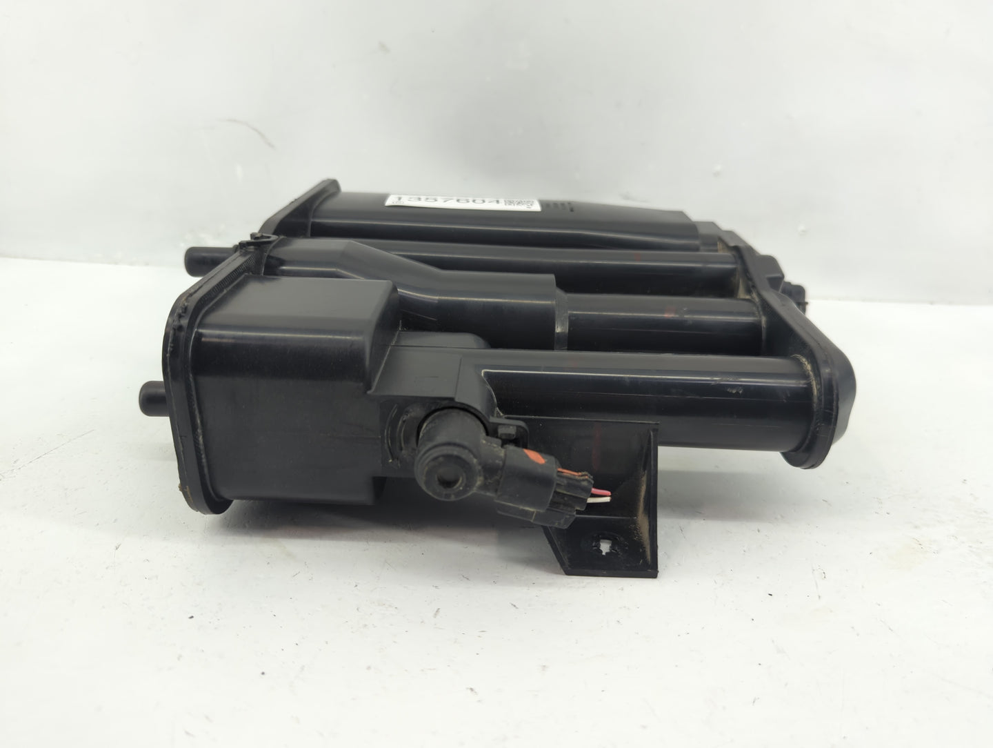 2020 Chevrolet Equinox Fuel Vapor Charcoal Canister 1357604 - Oemusedautoparts1.com