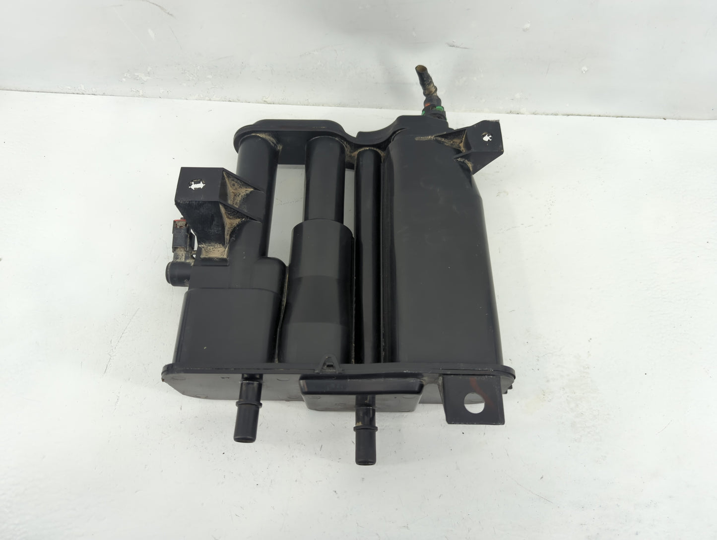 2020 Chevrolet Equinox Fuel Vapor Charcoal Canister 1357604 - Oemusedautoparts1.com