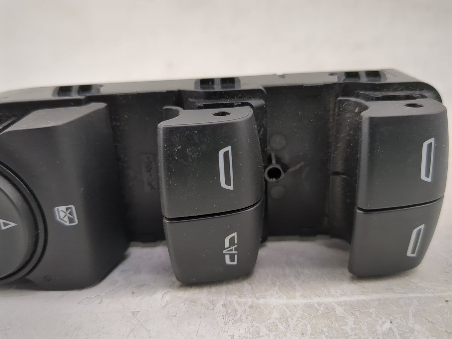 2018-2022 Chevrolet Equinox Master Power Window Switch Replacement Driver Side Left P/N:84513464 Fits OEM Used Auto Parts - 