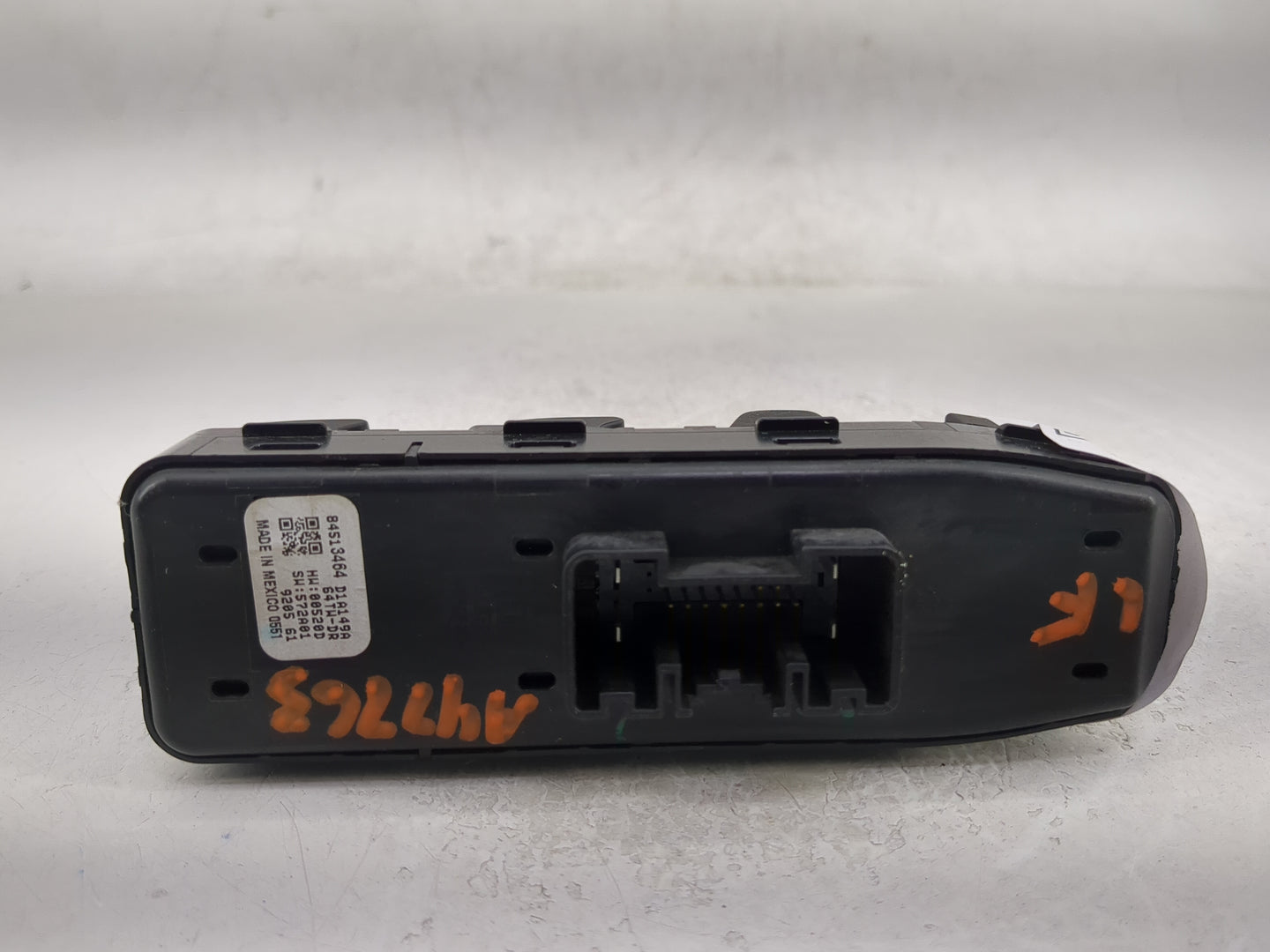 2018-2022 Chevrolet Equinox Master Power Window Switch Replacement Driver Side Left P/N:84513464 Fits OEM Used Auto Parts - 