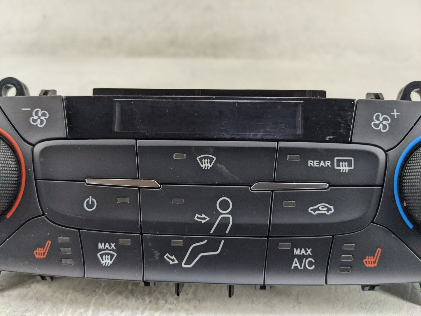 2019-2021 Chevrolet Equinox Climate Control Module Temperature AC/Heater Replacement P/N:GJ5T-18C612-FA Fits Fits 2019 2020 