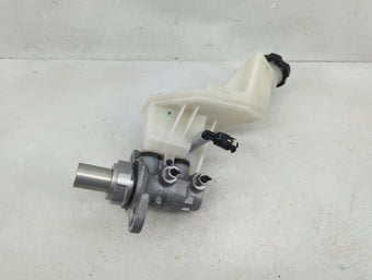 compare product 2018-2022 Chevrolet Equinox Brake Master Cylinder 1377036