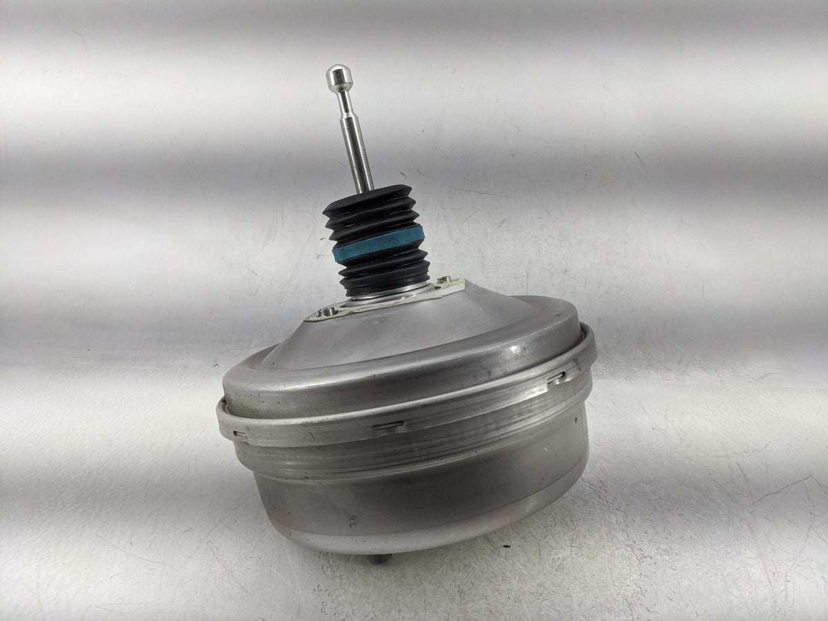 2018-2022 Chevrolet Equinox Power Brake Booster Oem 1377060 - Oemusedautoparts1.com