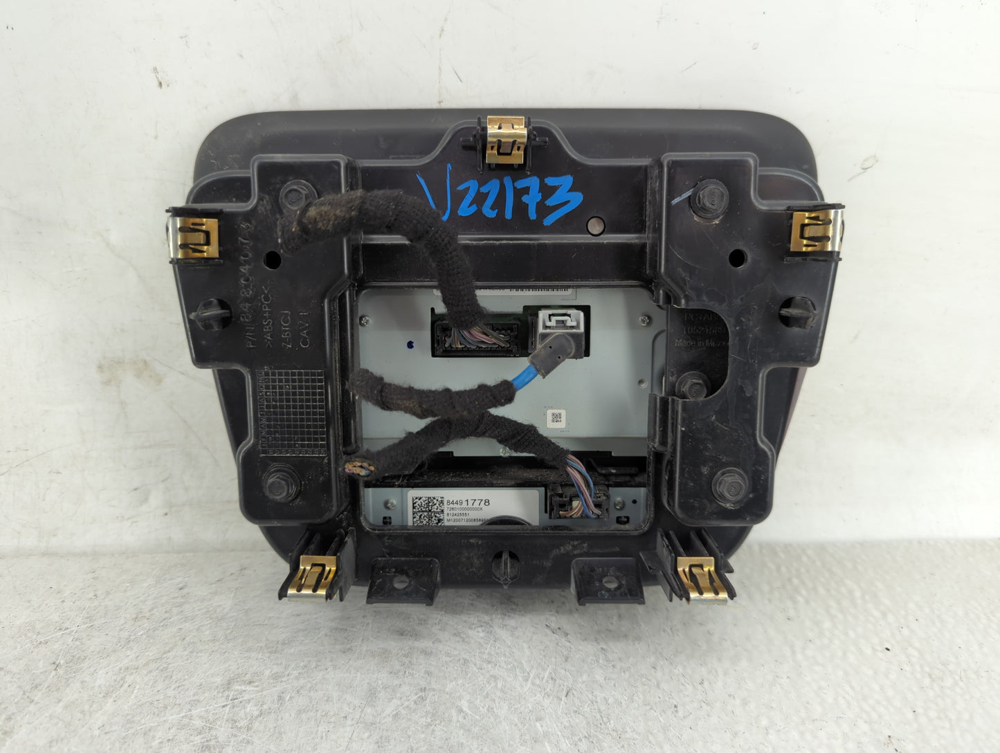 Am Fm Cd Player Radio Receiver - Oemusedautoparts1.com