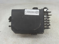 2018-2022 Chevrolet Equinox Fusebox Fuse Box Panel Relay Module P/N:84380476 Fits Fits 2018 2019 2020 2021 2022 OEM Used Aut