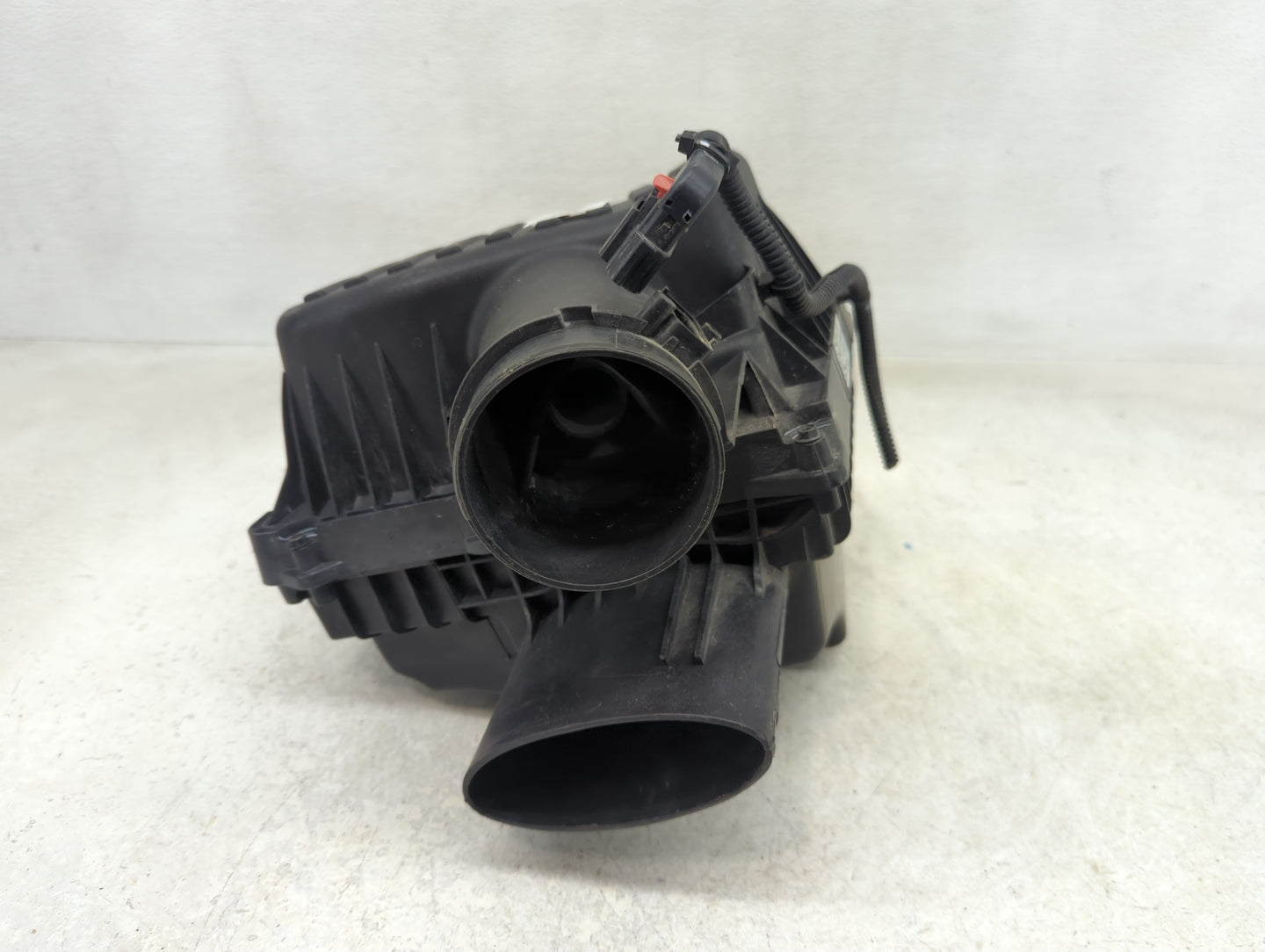 2018-2022 Chevrolet Equinox Air Cleaner Intake-duct Hose Tube - Oemusedautoparts1.com