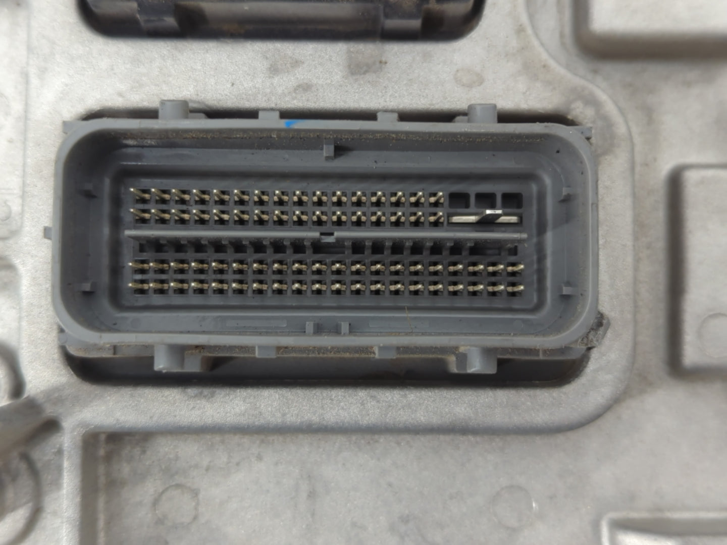 2020-2022 Chevrolet Equinox PCM Engine Control Computer ECU ECM PCU OEM P/N:12710152 Fits Fits 2020 2021 2022 OEM Used Auto 
