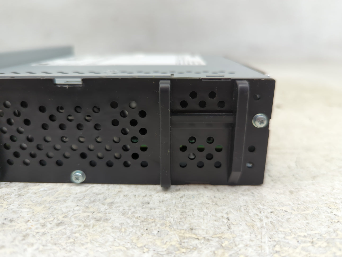 2020-2022 Chevrolet Equinox Radio AM FM Cd Player Receiver Replacement P/N:84799528 Fits Fits 2020 2021 2022 OEM Used Auto P
