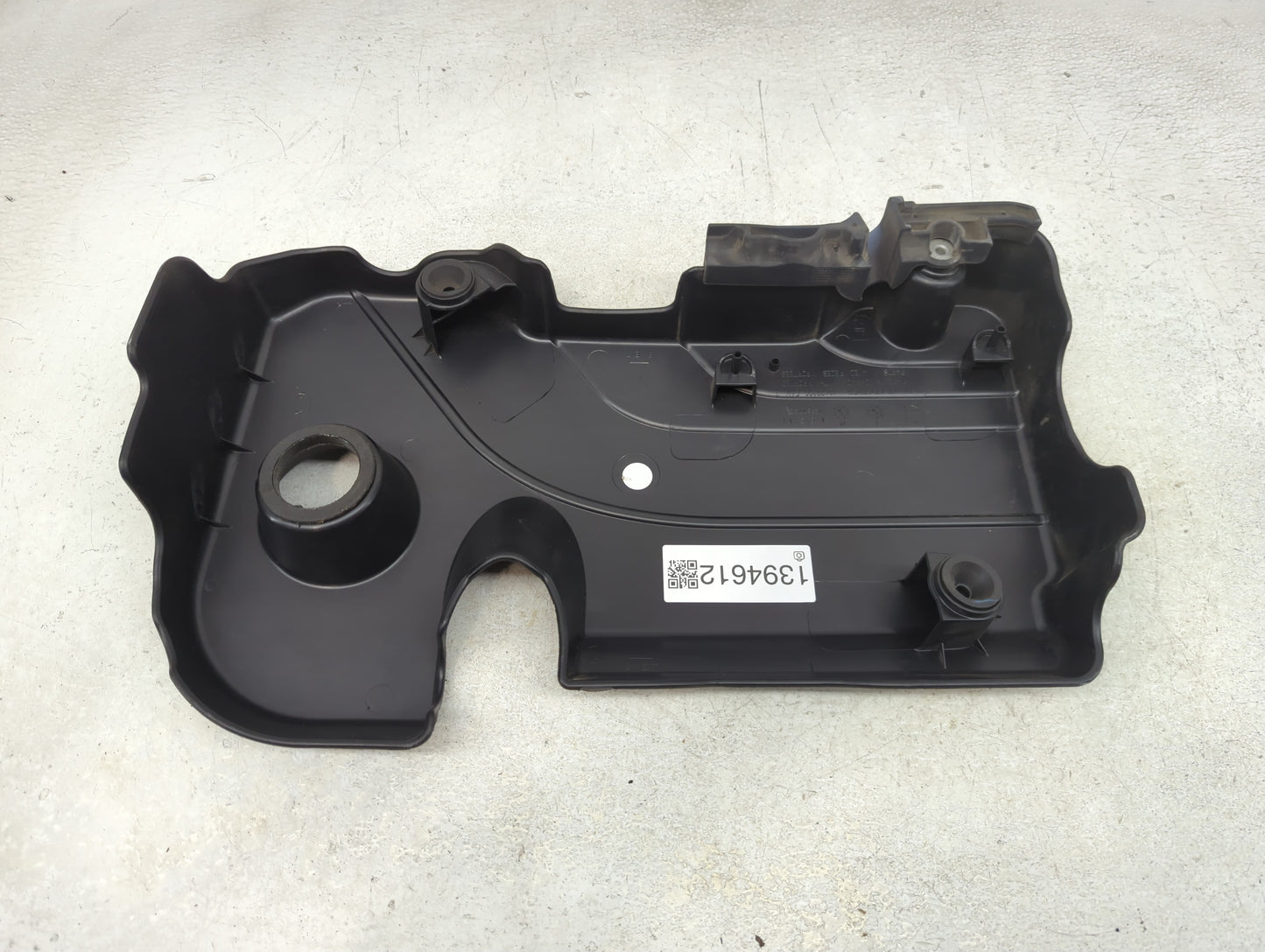 2020 Chevrolet Equinox Engine Cover - Oemusedautoparts1.com