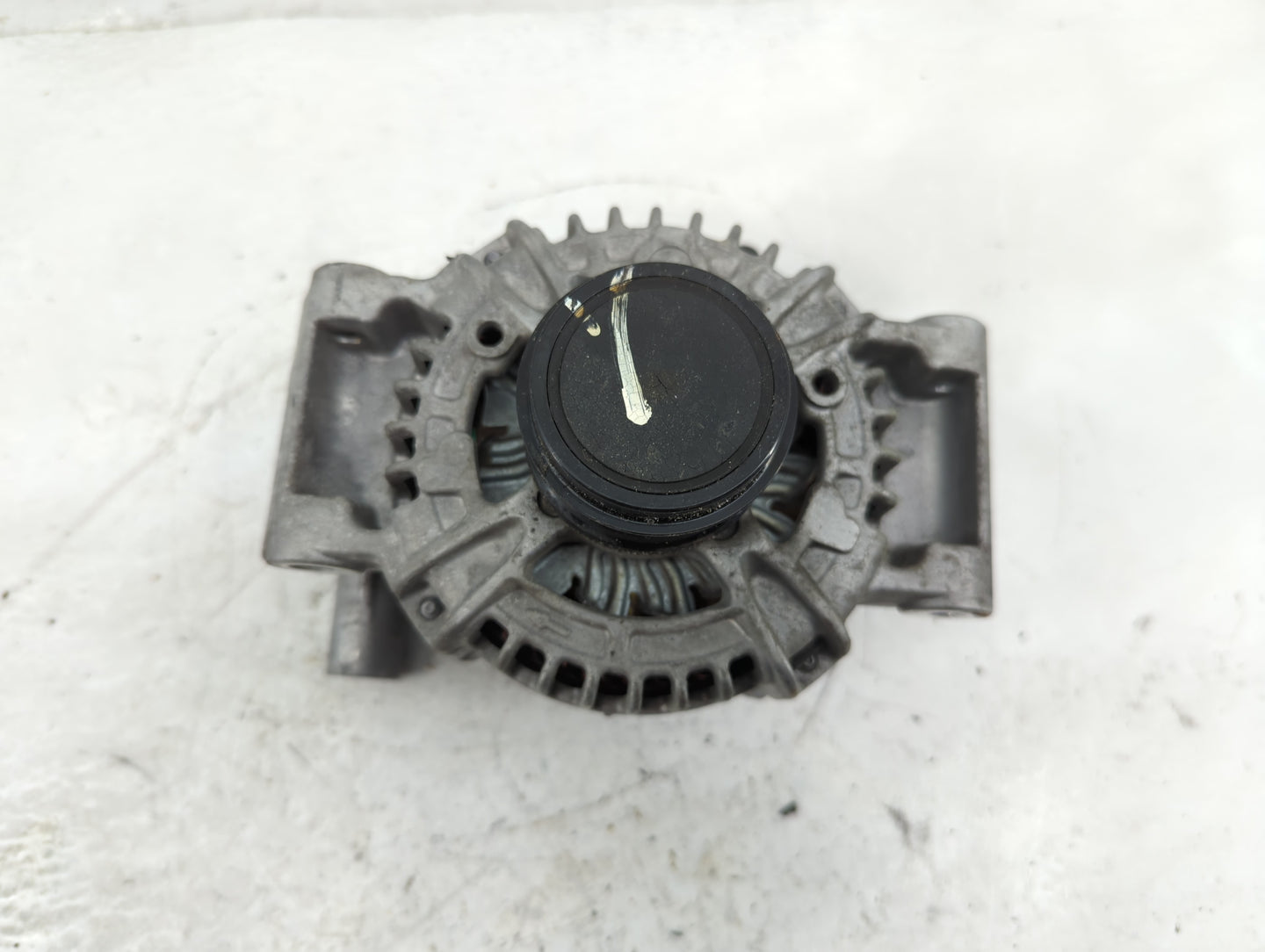 2018-2022 Chevrolet Equinox Alternator Replacement Generator Charging Assembly Engine OEM P/N:13535009 PL3Q-14V 130A Fits OE