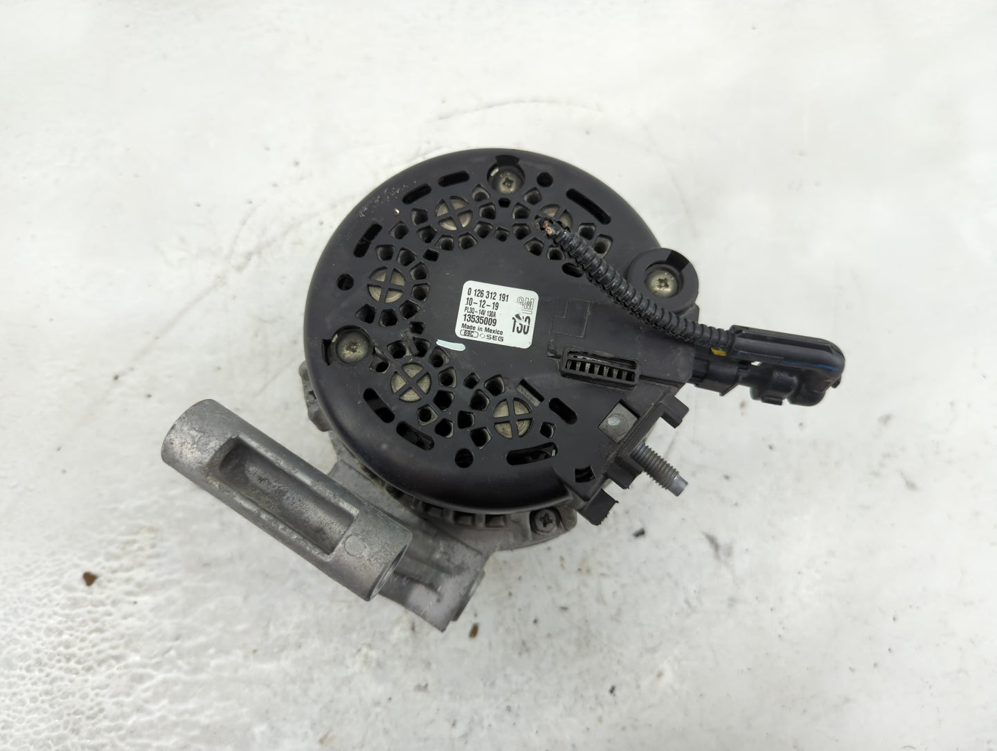 2018-2022 Chevrolet Equinox Alternator Replacement Generator Charging Assembly Engine OEM P/N:13535009 PL3Q-14V 130A Fits OE