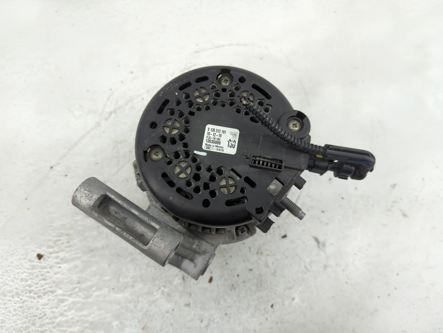 2018-2022 Chevrolet Equinox Alternator Replacement Generator Charging Assembly Engine OEM P/N:13535009 PL3Q-14V 130A Fits OE