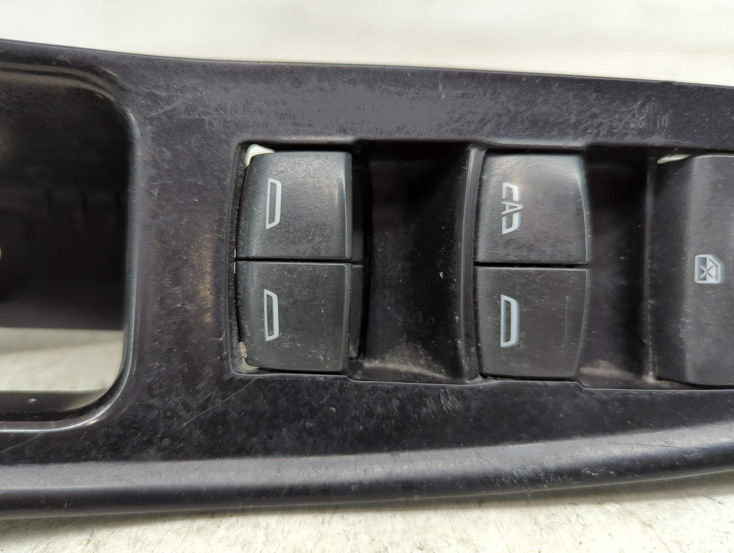 2018-2022 Chevrolet Equinox Master Power Window Switch Replacement Driver Side Left P/N:84139693 Fits OEM Used Auto Parts - 