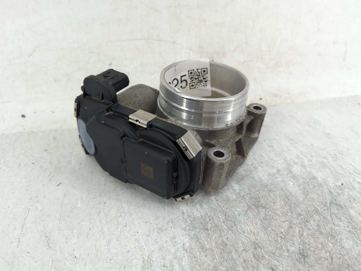 2018-2020 Chevrolet Equinox Throttle Body P/N:12681472AA Fits Fits 2013 2014 2015 2016 2017 2018 2019 2020 2021 OEM Used Aut