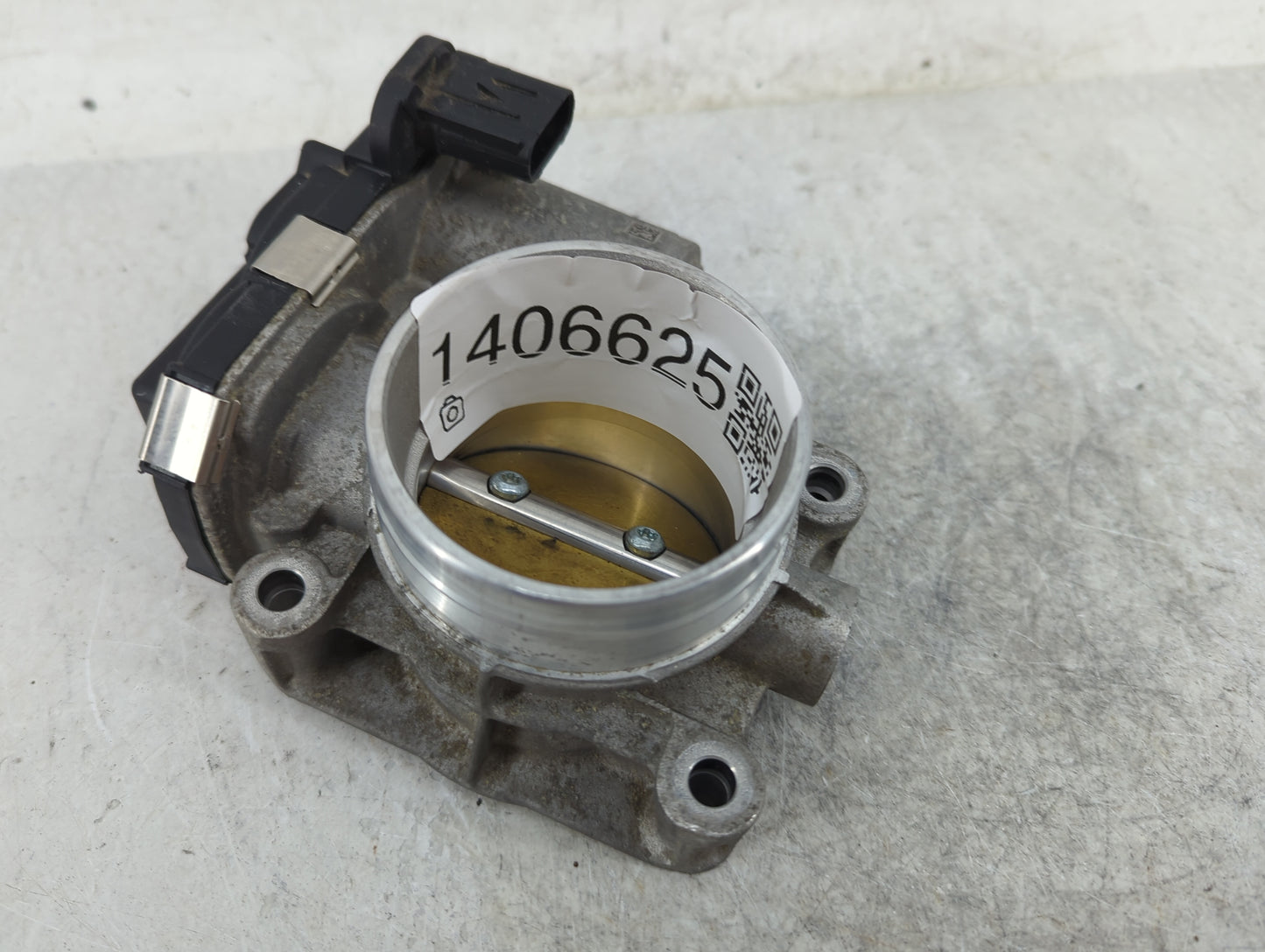 2018-2020 Chevrolet Equinox Throttle Body P/N:12681472AA Fits Fits 2013 2014 2015 2016 2017 2018 2019 2020 2021 OEM Used Aut