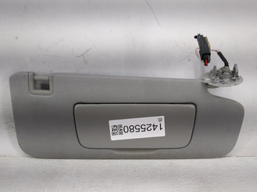 2020-2022 Chevrolet Equinox Sun Visor Shade Replacement Passenger Right Mirror Fits Fits 2020 2021 2022 OEM Used Auto Parts 