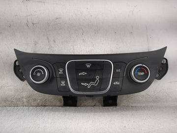 2019-2021 Chevrolet Equinox Climate Control Module Temperature AC/Heater Replacement P/N:000235226 84422503 Fits OEM Used Au