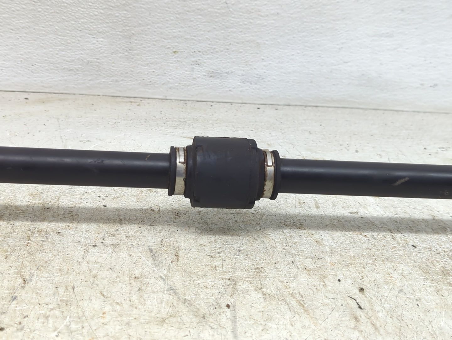 2018-2022 Chevrolet Equinox Axle Shaft Front Passenger Cv C/v - Oemusedautoparts1.com