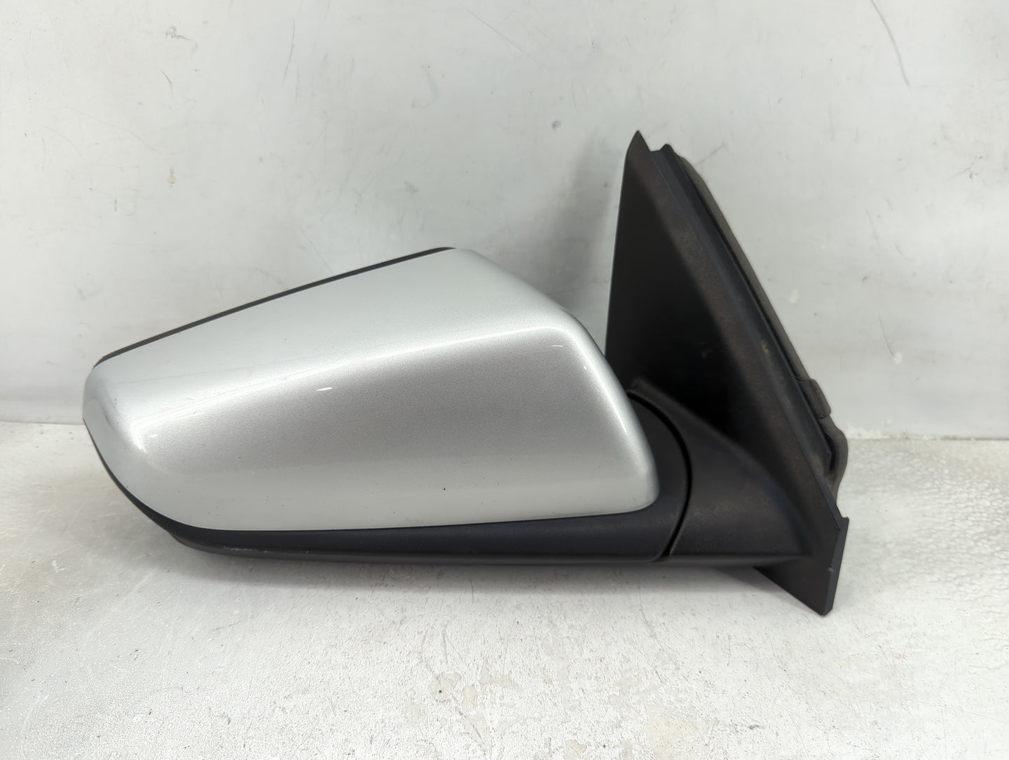 2018-2022 Chevrolet Equinox Passenger Side View Mirror - Right Door Mirror OEM Used - Oemusedautoparts1.com