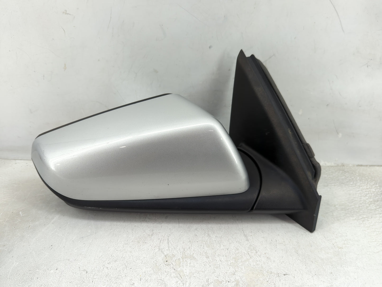 2018-2022 Chevrolet Equinox Passenger Side View Mirror - Right Door Mirror OEM Used - Oemusedautoparts1.com
