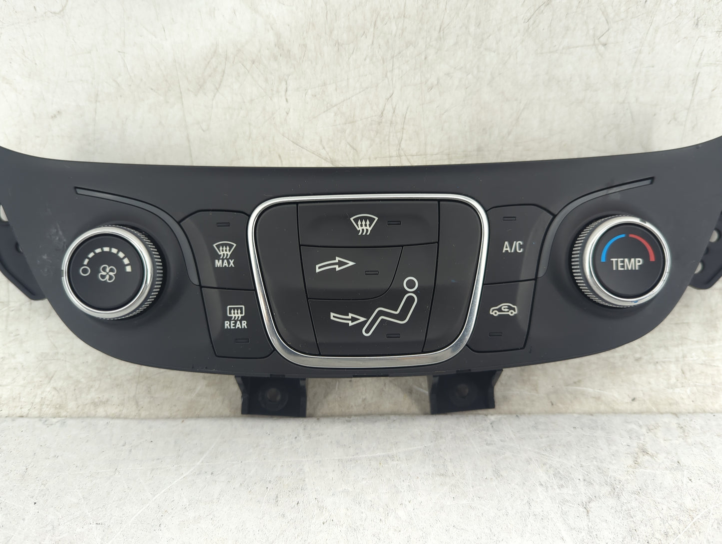 2019-2021 Chevrolet Equinox Climate Control Module Temperature AC/Heater Replacement P/N:84422503 7370200000000X Fits OEM Us